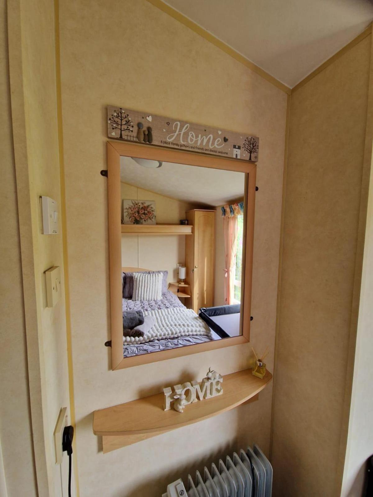 Lochview Retreat Caravan Balminnoch Eksteriør bilde