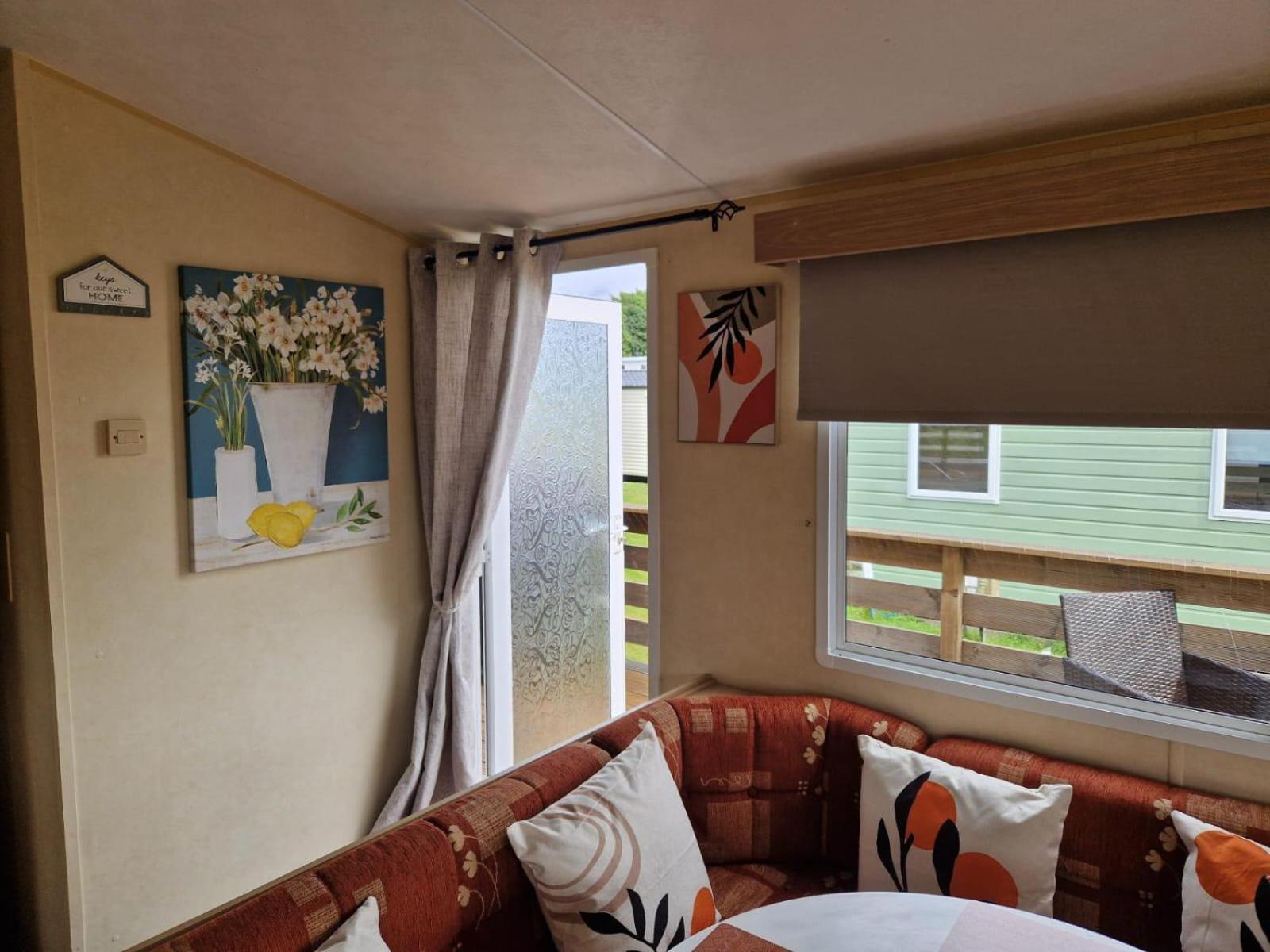 Lochview Retreat Caravan Balminnoch Eksteriør bilde